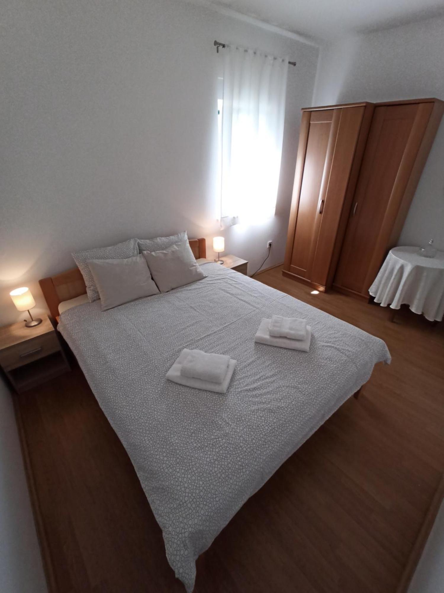 Porec Jadran Apartments Εξωτερικό φωτογραφία