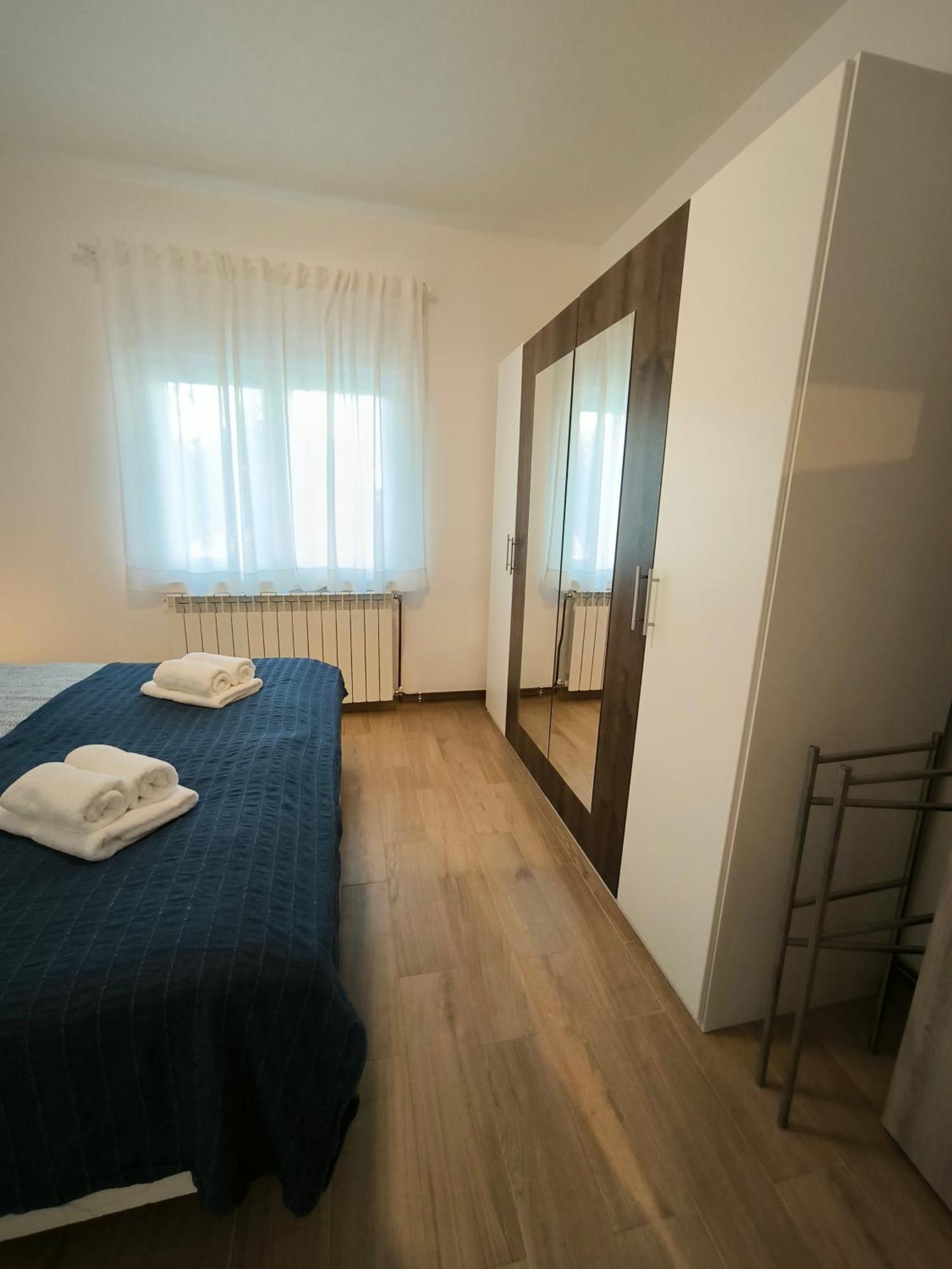 Porec Jadran Apartments Δωμάτιο φωτογραφία