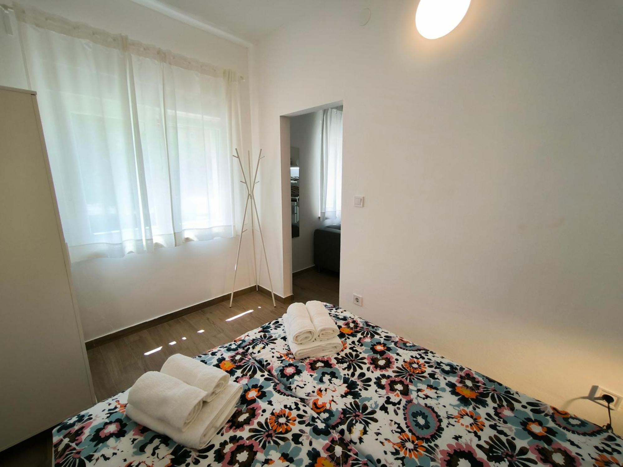 Porec Jadran Apartments Εξωτερικό φωτογραφία