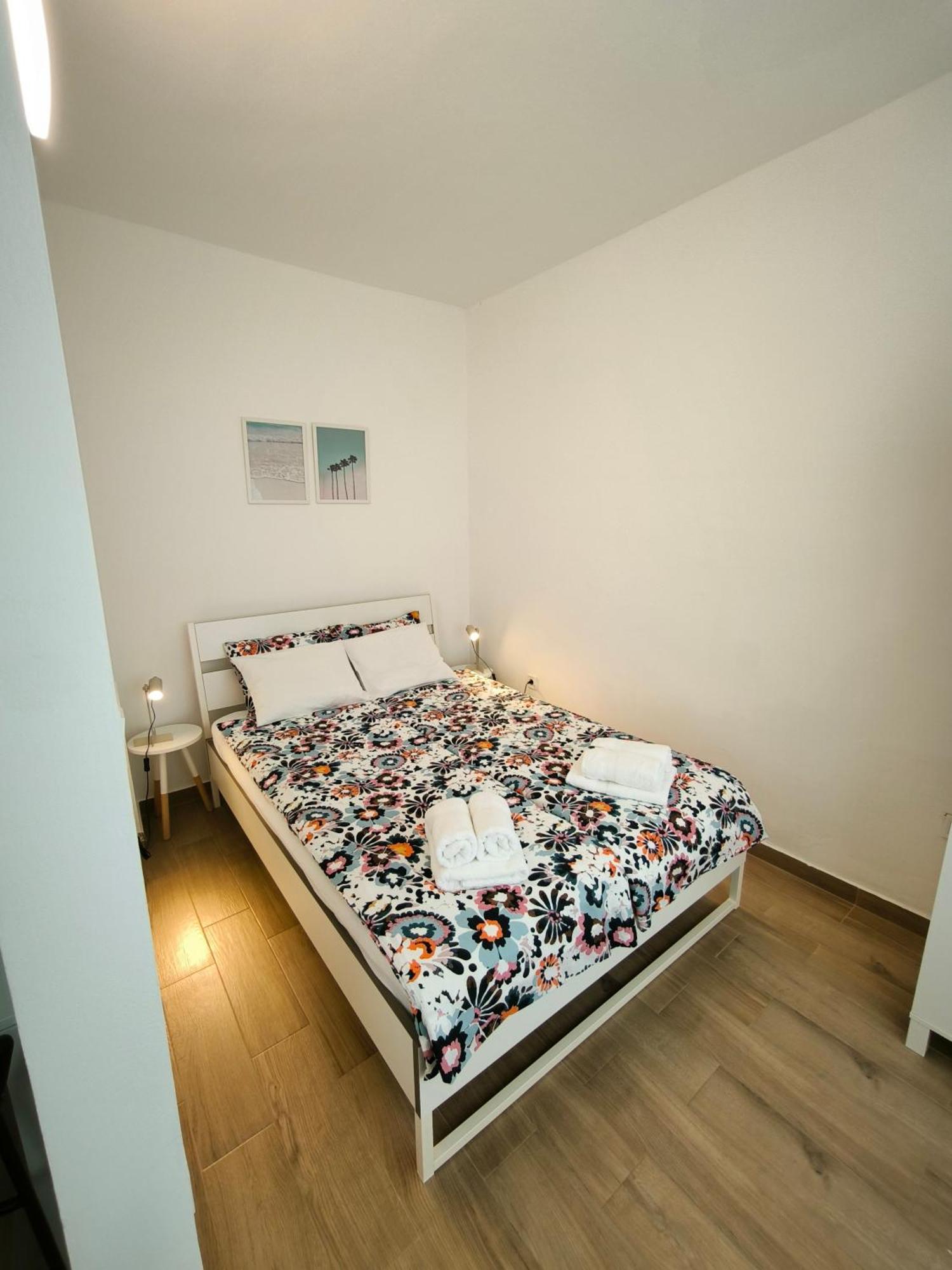 Porec Jadran Apartments Εξωτερικό φωτογραφία