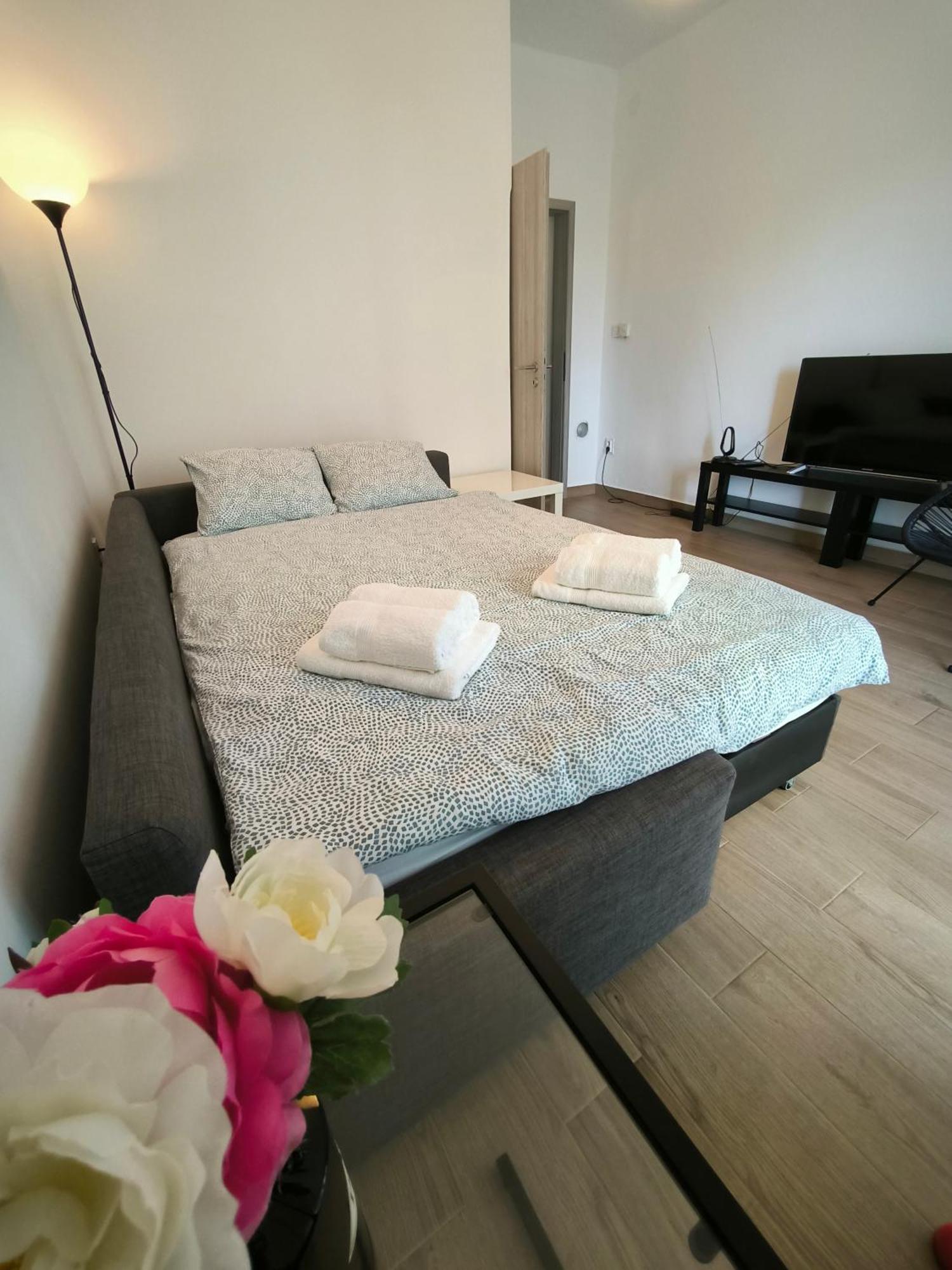 Porec Jadran Apartments Εξωτερικό φωτογραφία